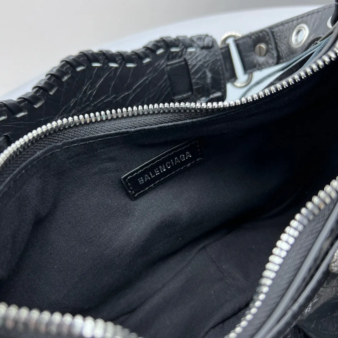 BCG039 Women's Le Cagole Xs Shoulder Bag in Black /  HIGHEST QUALITY VERSION /L10,2 x H6,3 x W2,7 inch