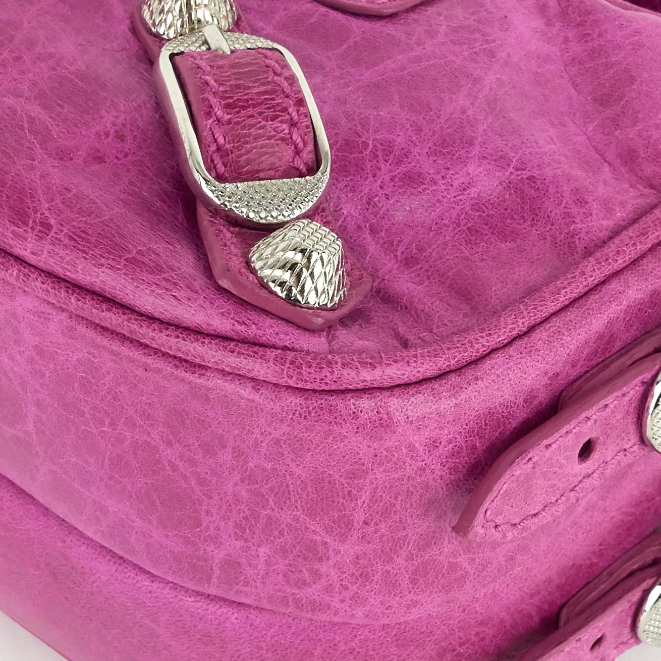 Giant 12 Chic Agneau Leather Bag