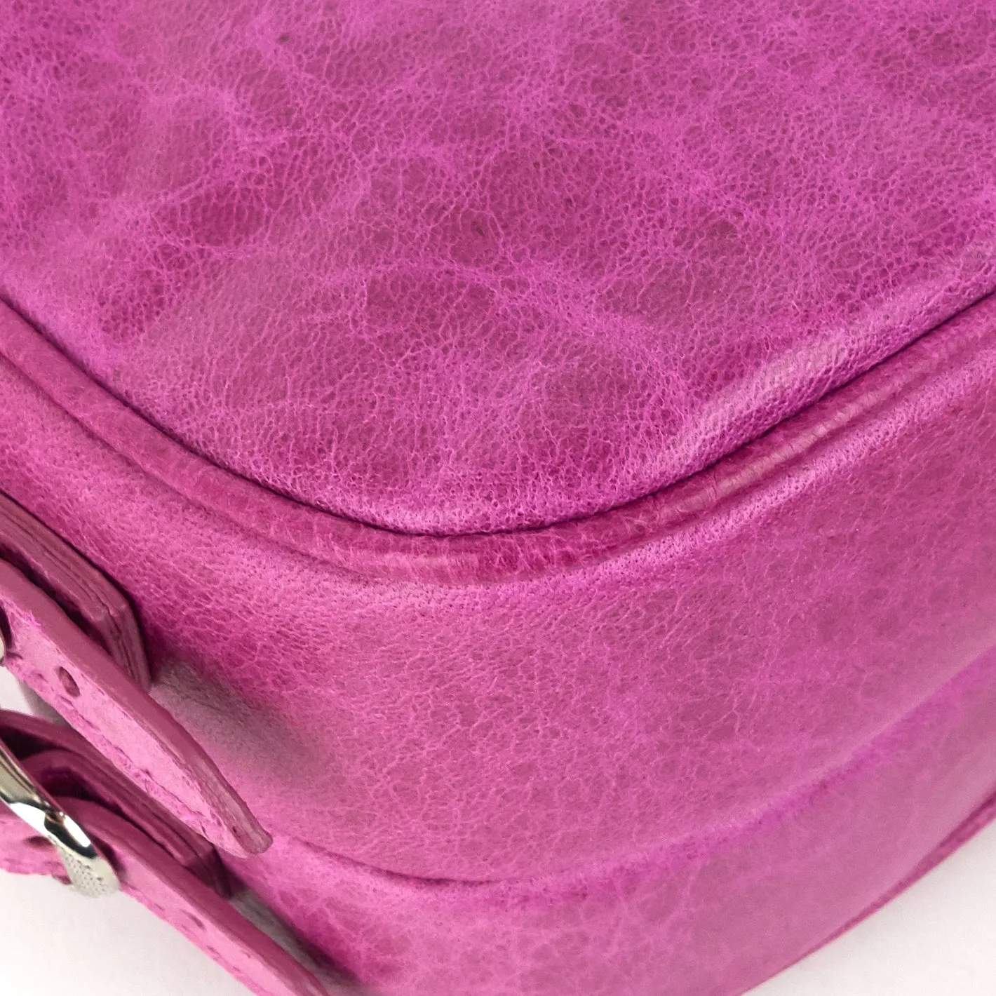 Giant 12 Chic Agneau Leather Bag