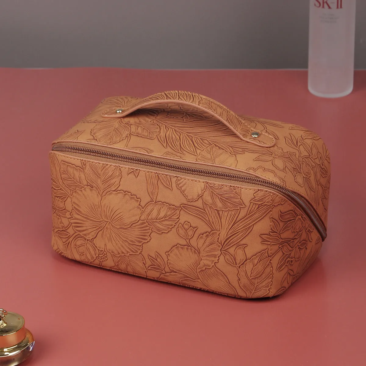 PU leather large capacity multi-function retro style three-dimensional embossed cosmetic bag advanced