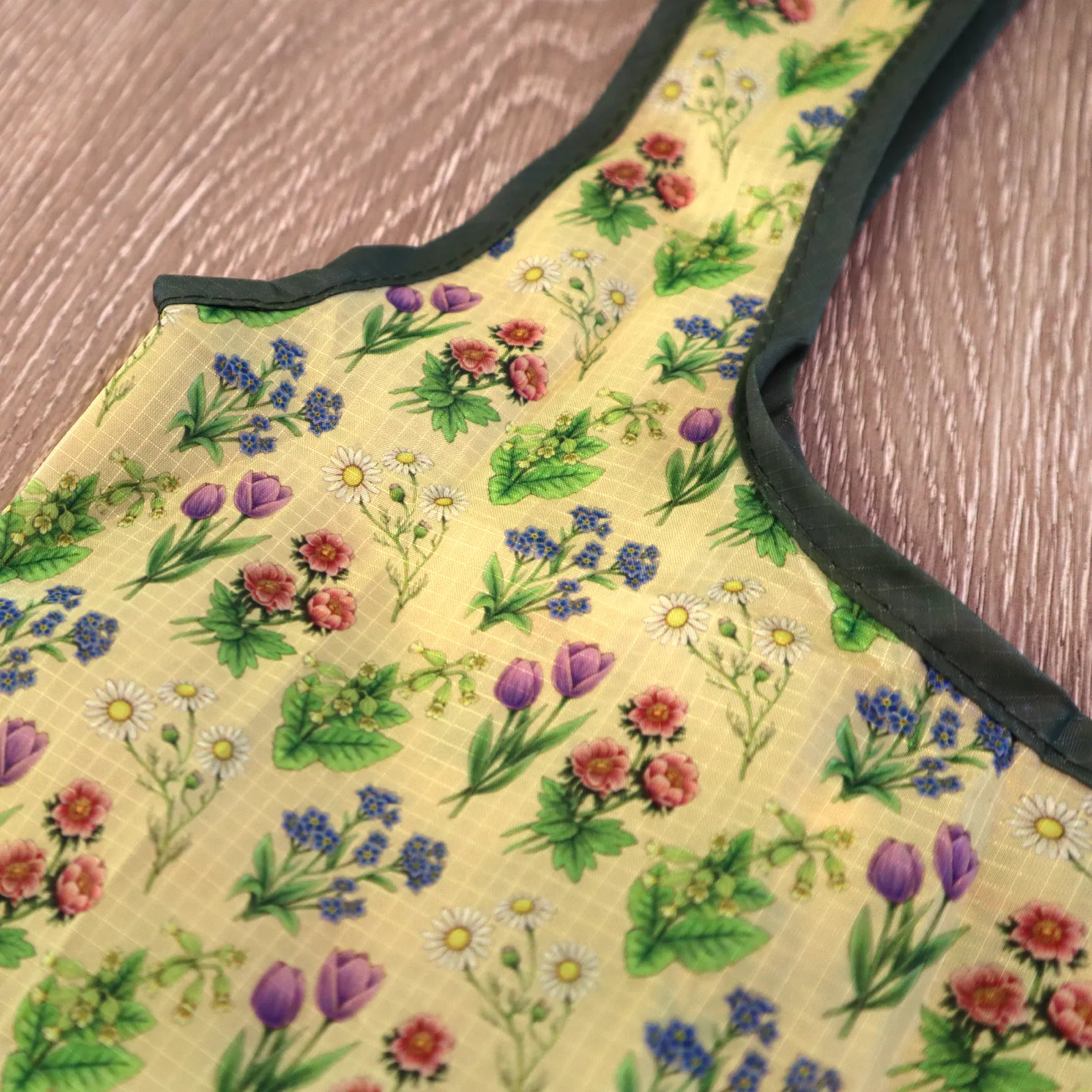 "Dainty Flowers" Reusable Bag